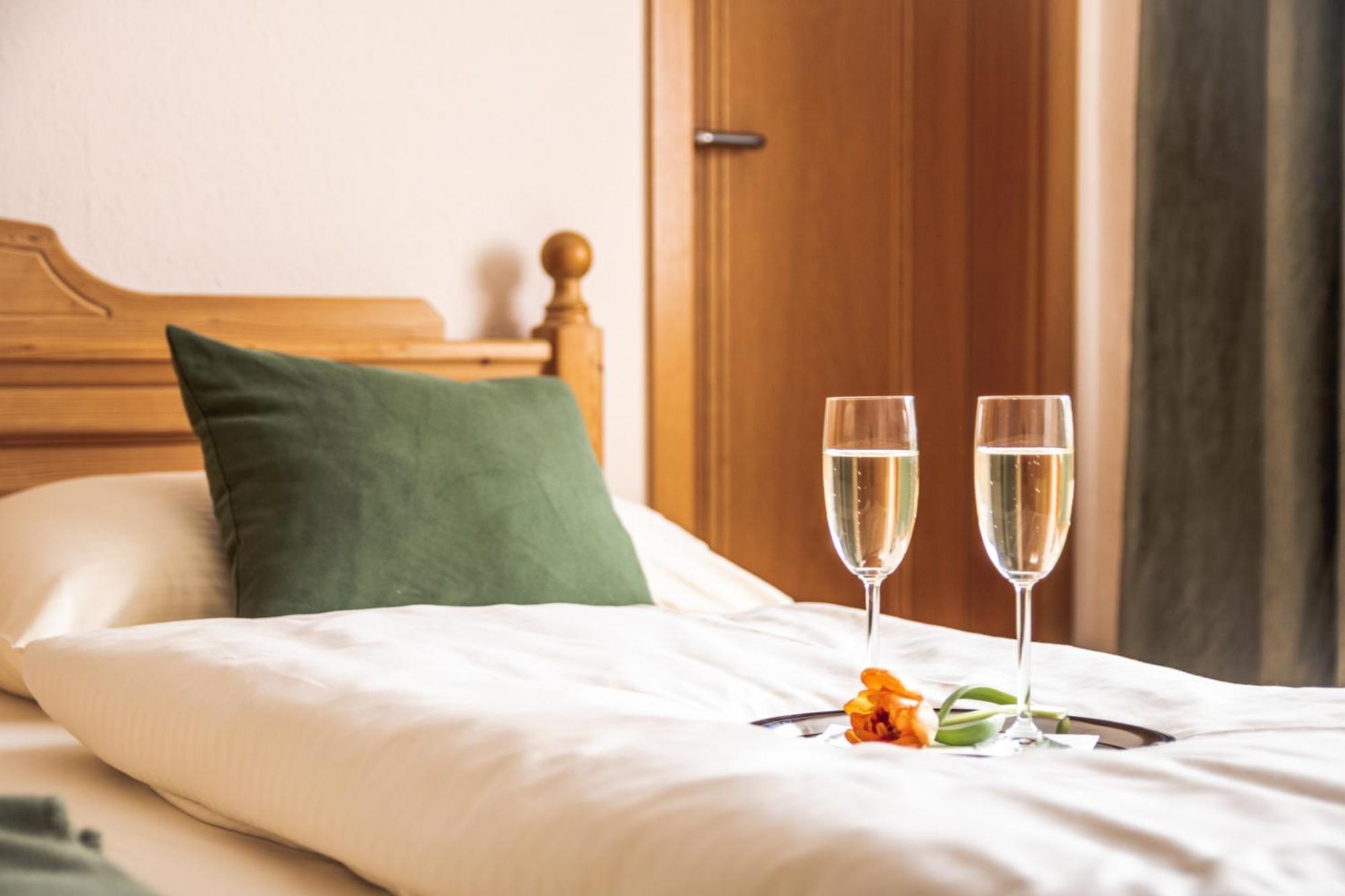 Wuermtalhof Pension & Wirtshaus มิวนิก ภายนอก รูปภาพ
