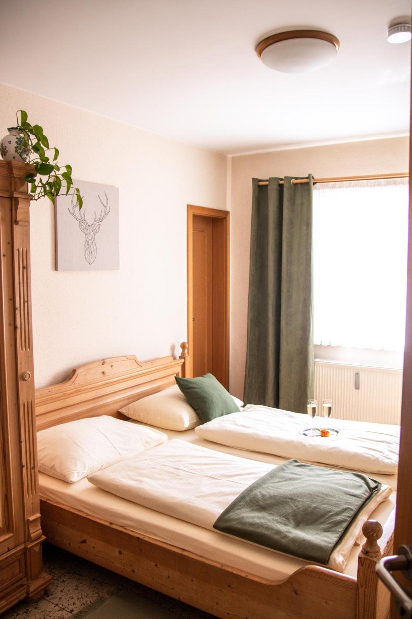 Wuermtalhof Pension & Wirtshaus มิวนิก ภายนอก รูปภาพ