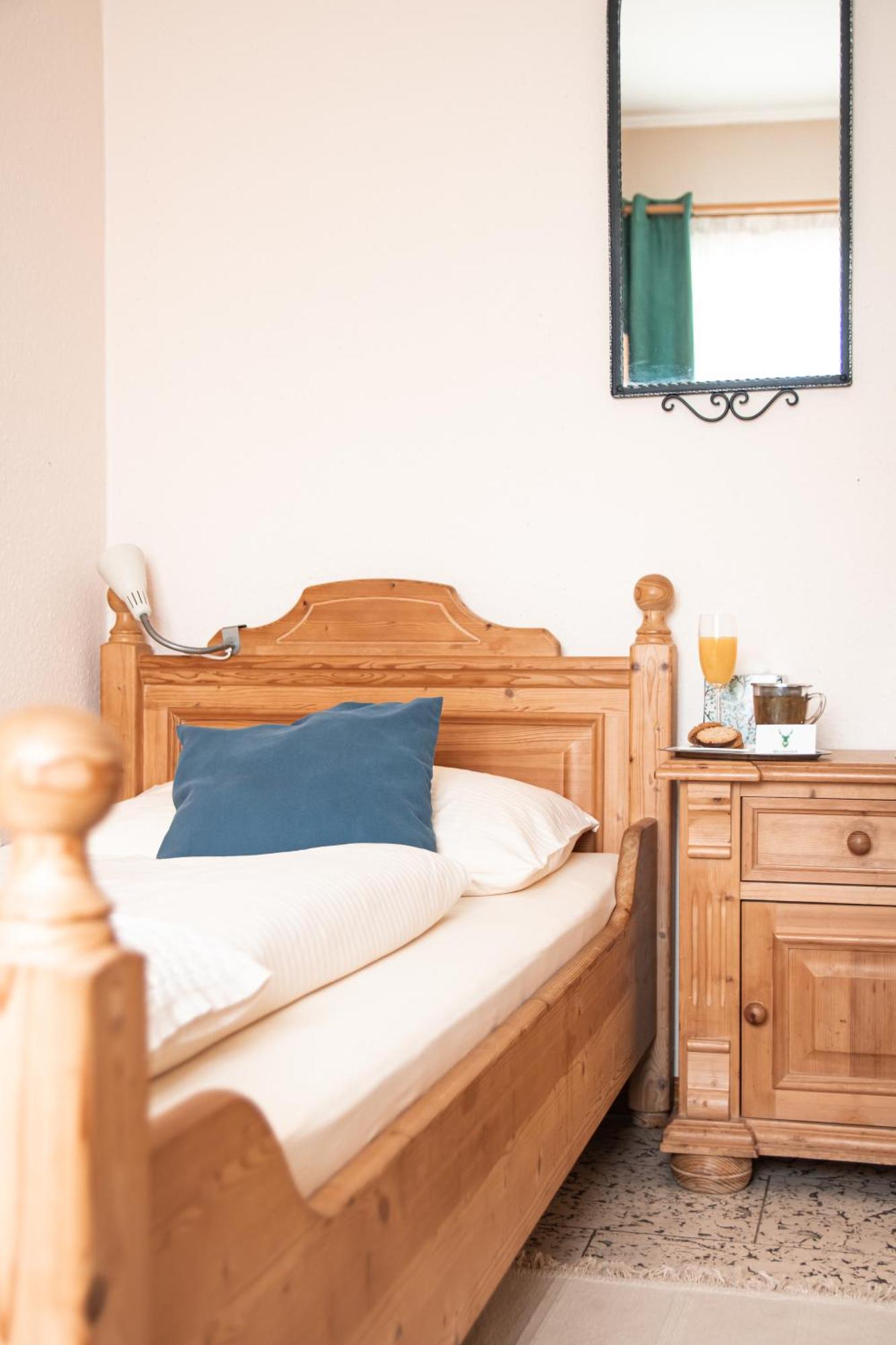 Wuermtalhof Pension & Wirtshaus มิวนิก ภายนอก รูปภาพ