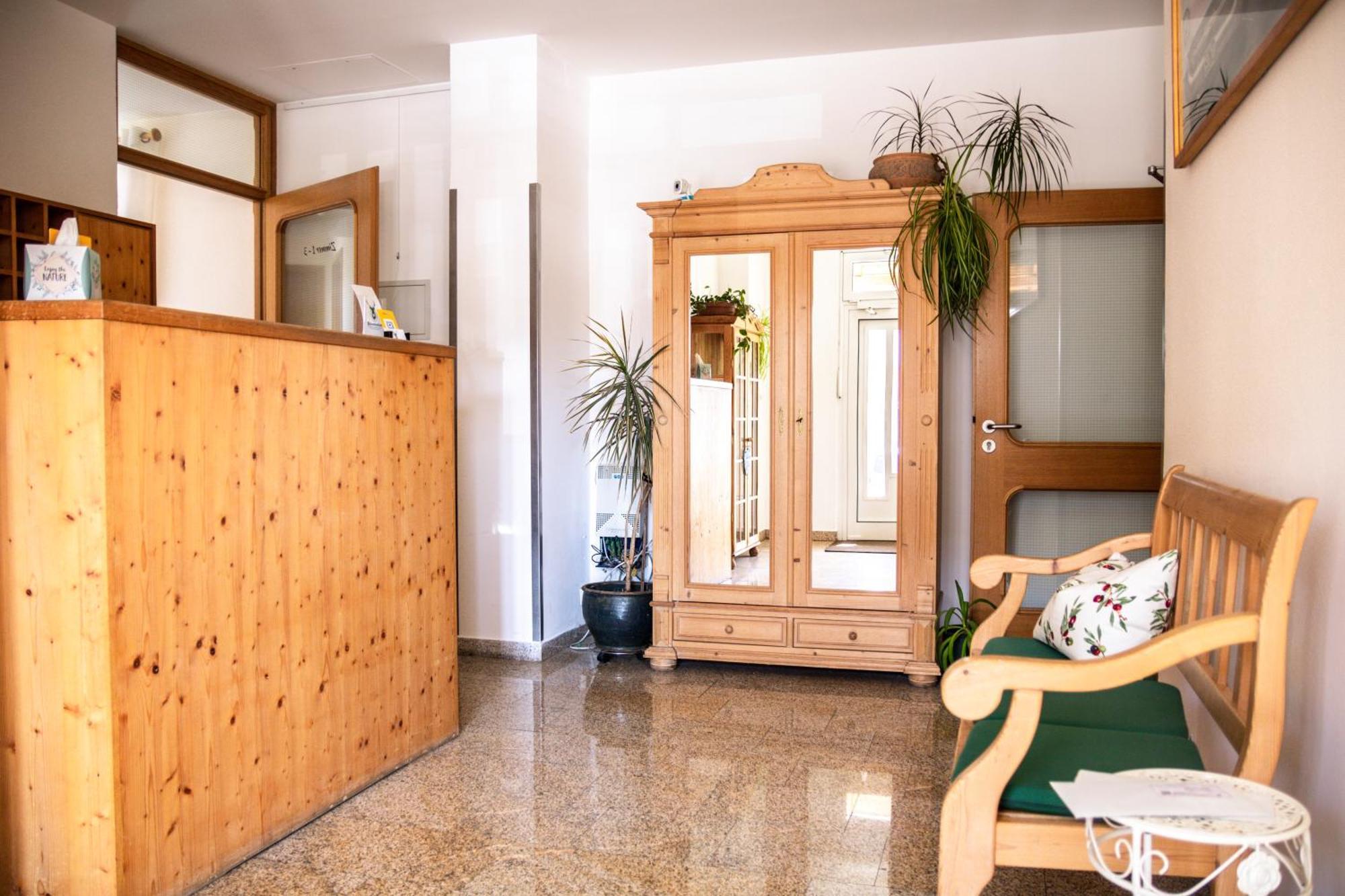 Wuermtalhof Pension & Wirtshaus มิวนิก ภายนอก รูปภาพ
